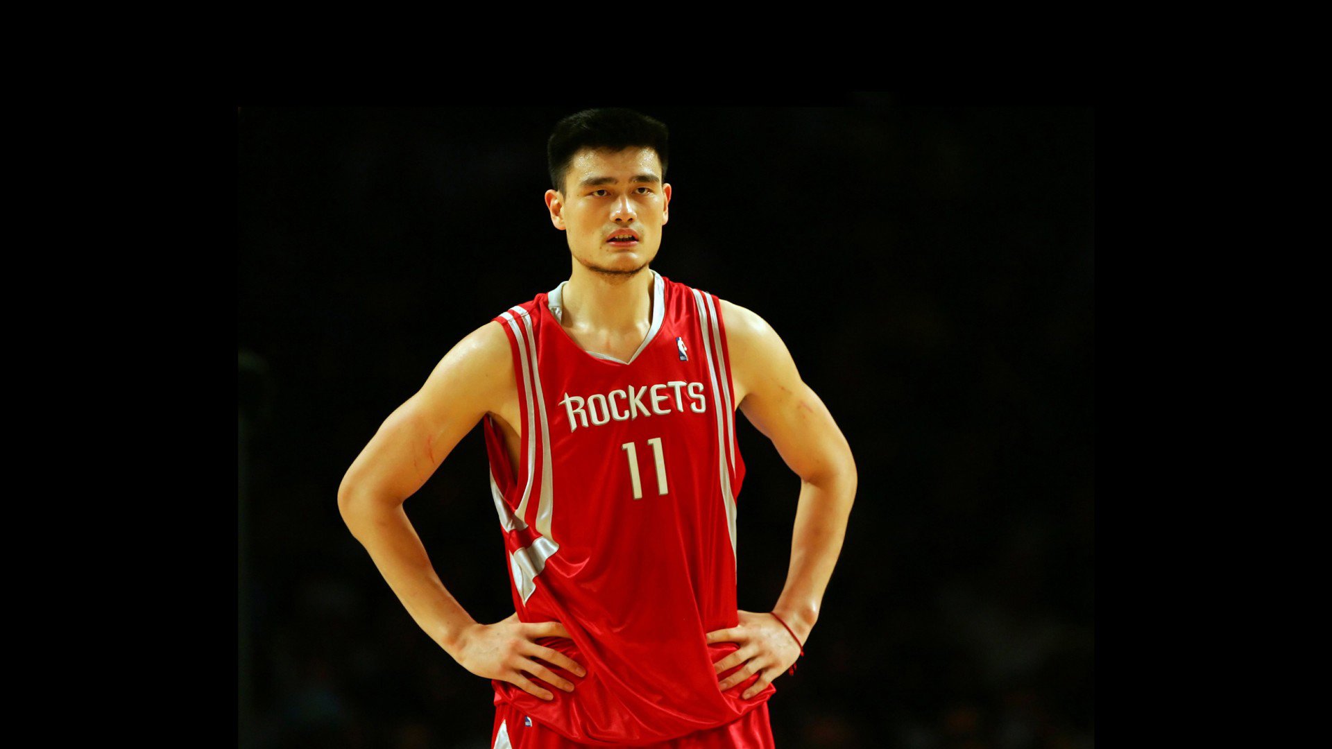 独步青云，当雄鹿的绝地翻盘撞上塔图姆的纪录之夜，谁定义了NBA的唯一？